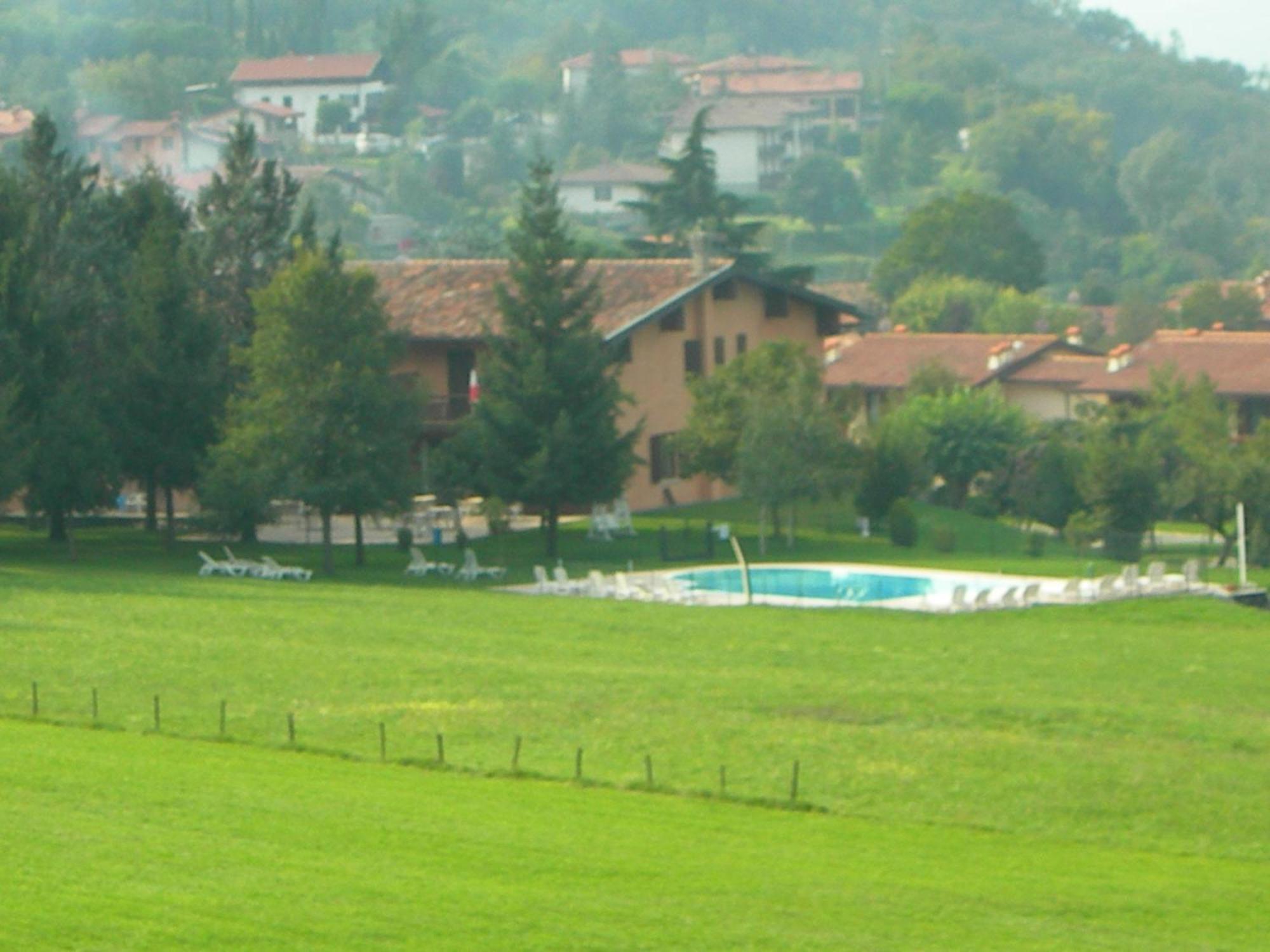 Hotel Colomber Gardone Riviera Εξωτερικό φωτογραφία