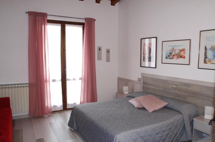 Hotel Colomber Gardone Riviera Εξωτερικό φωτογραφία