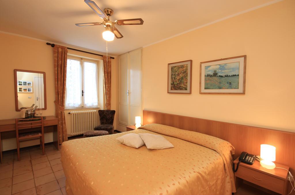 Hotel Colomber Gardone Riviera Εξωτερικό φωτογραφία
